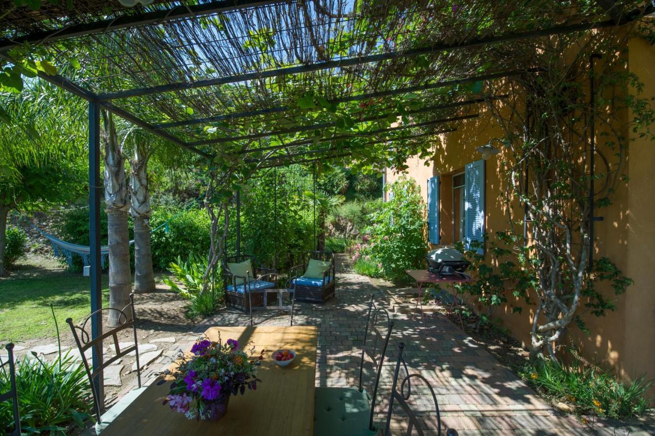 Vila House With Garden And Sea View La Londe-les-Maures Exteriér fotografie