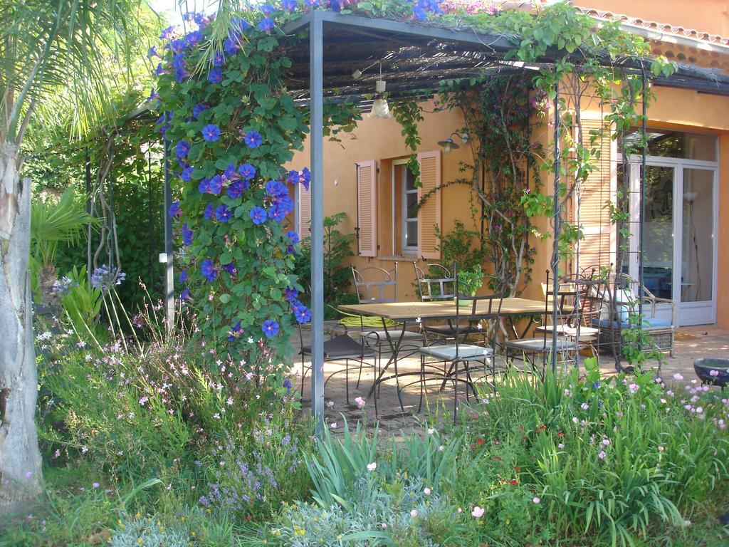 Vila House With Garden And Sea View La Londe-les-Maures Pokoj fotografie